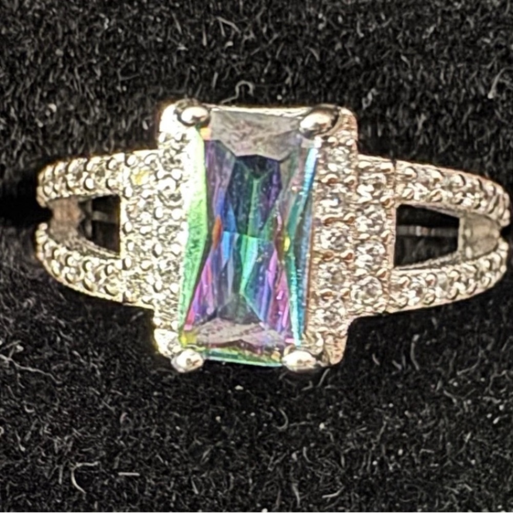 NWT Ryze Party Mystic Crystal , White Frost CZ .925 Sterling Silver Ring -Size 5